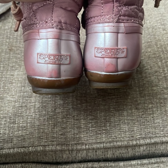 Pink metallic sperry boot - Picture 3 of 4